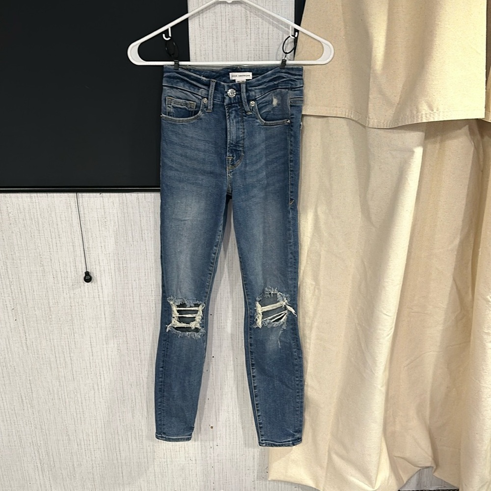 Gently used Good American skinny jeans size 00